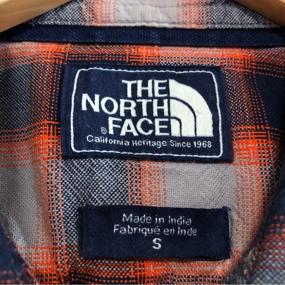 The North Face Short Sleeve Plaid Shirt Men’s Size S